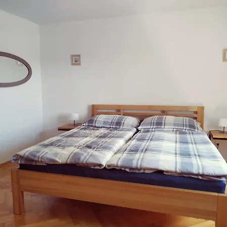 Motel Vega 3*