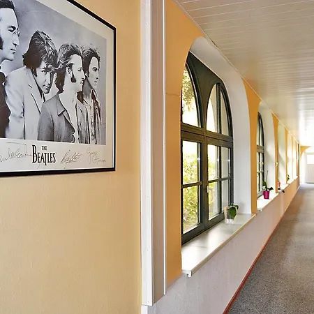 Vega 3* Sezimovo Usti